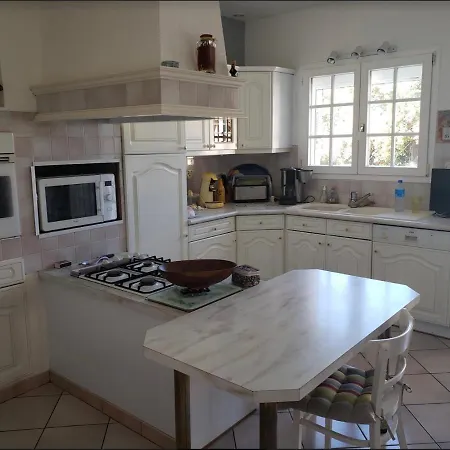 Villa 8 Personnes Avec Piscine Villa *