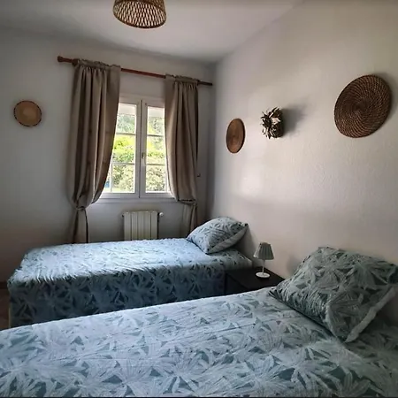 Villa 8 Personnes Avec Piscine Villa